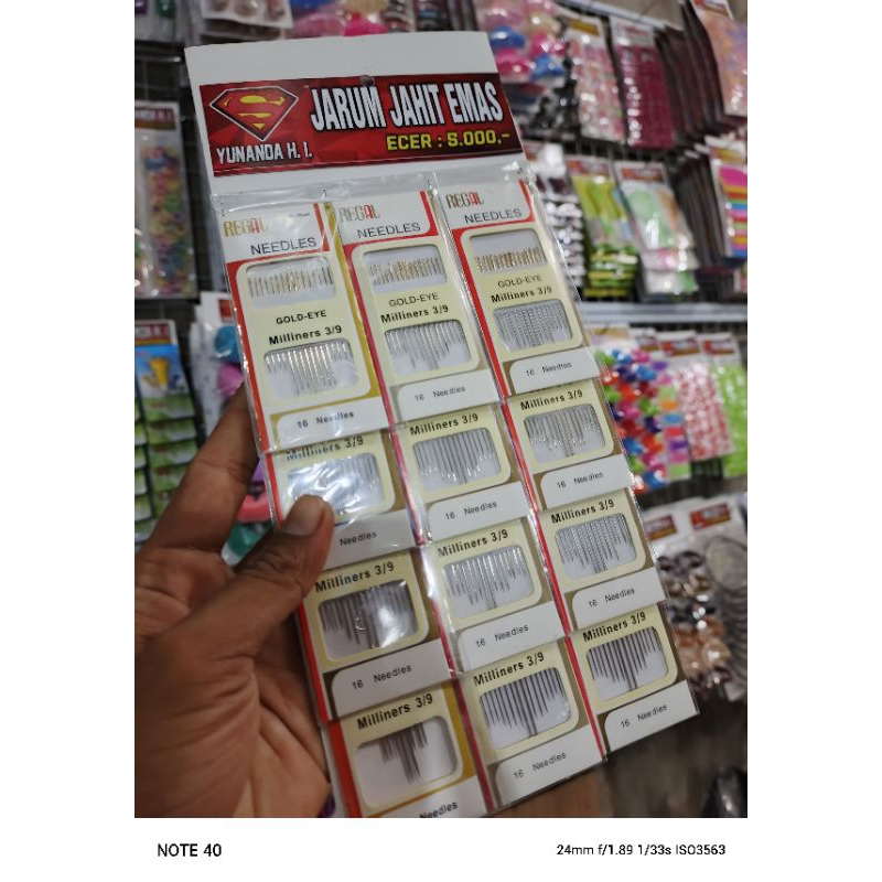 (1 renteng 12 pak) jarum jahit emas/jarum emas