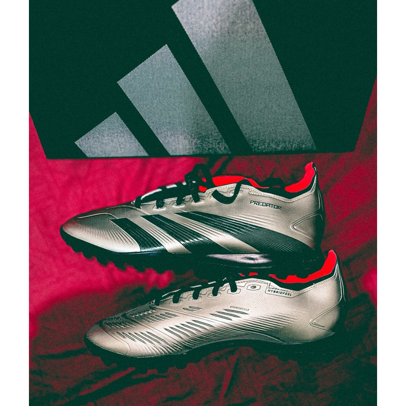 adidas predator TURF