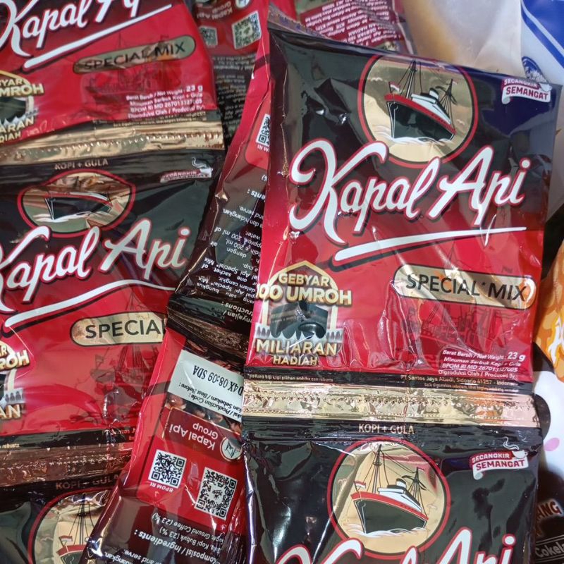 

kapal api Spec mix 23gr isi 10bks