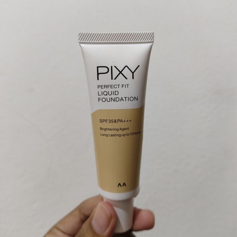 PIXY LIQUID FOUNDATION 20ML (PRELOVED)