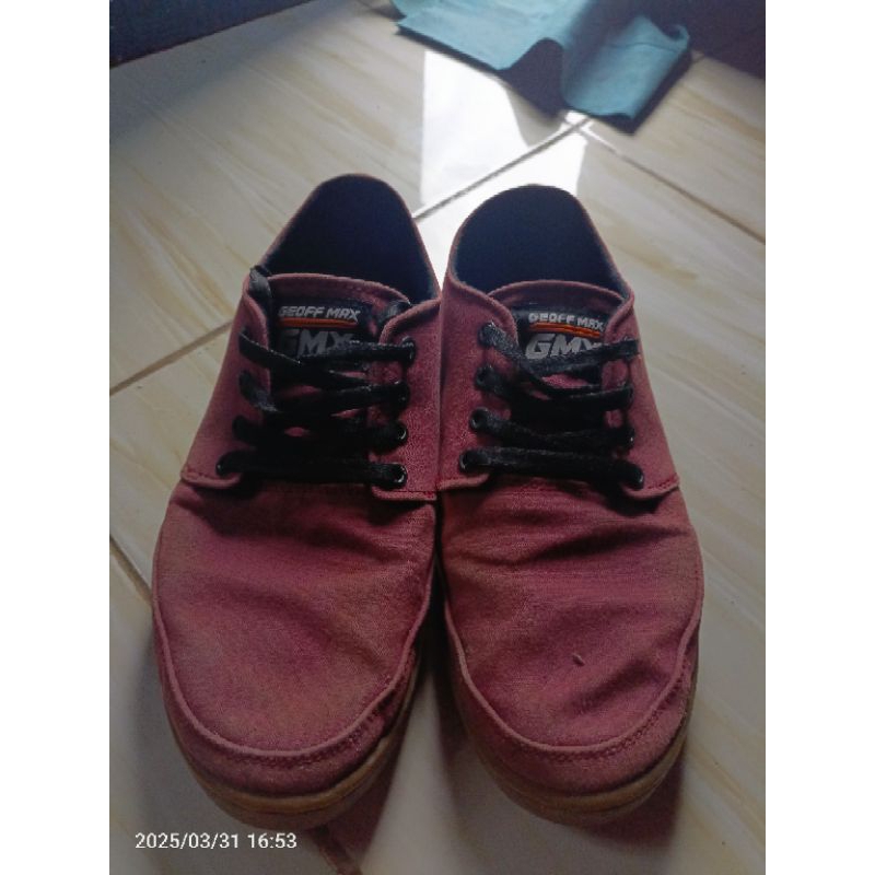 sepatu geoffmax