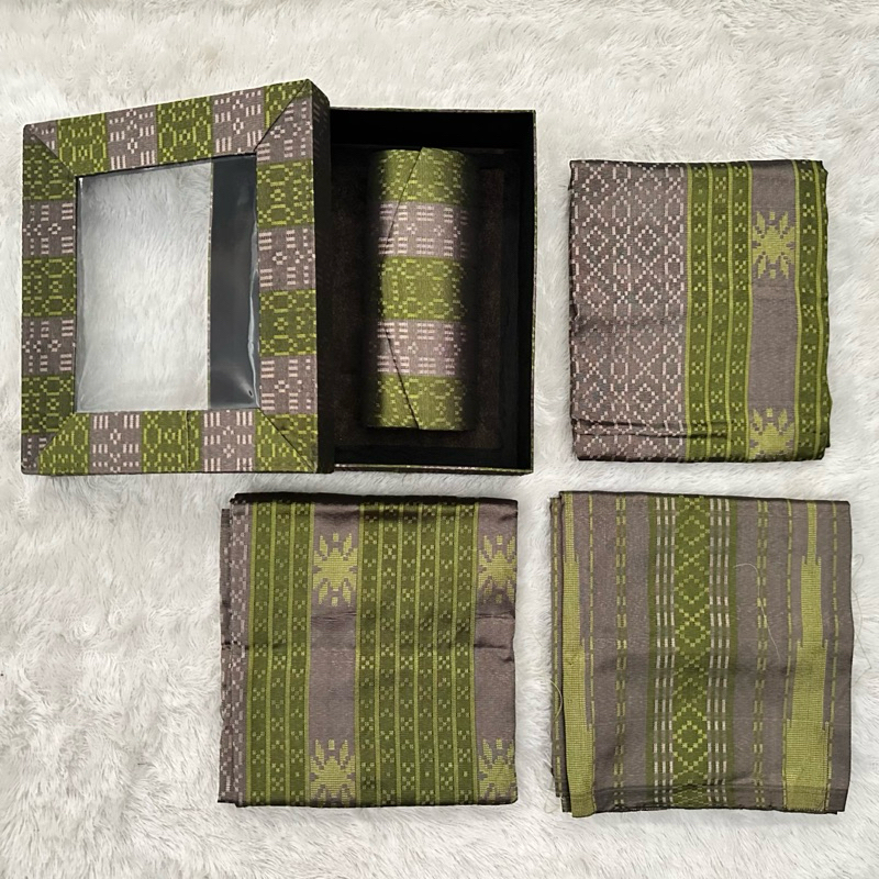 Kain Tenun Sarimbit/Couple Sutra Khas Bugis  “Limited Edition”