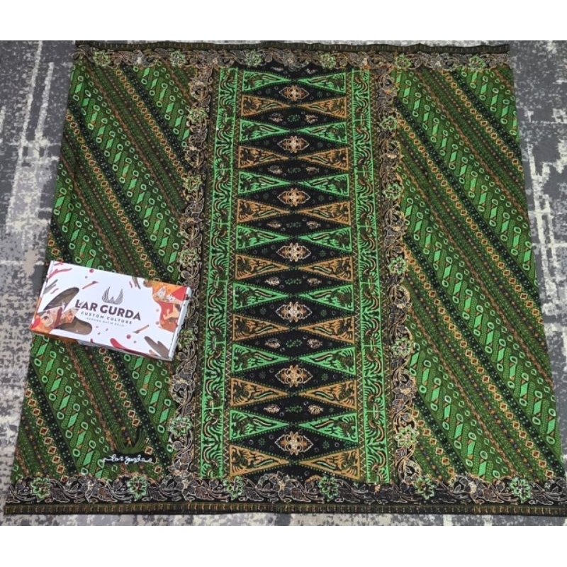 SARUNG BATIK PREMIUM LAR GURDA GRANITAN