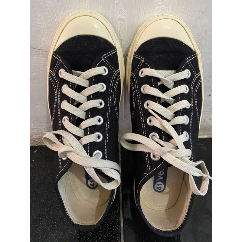 Sepatu Ventela second