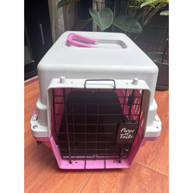 (Preloved) Paws n Tails Kandang Kucing/Anjing M/L