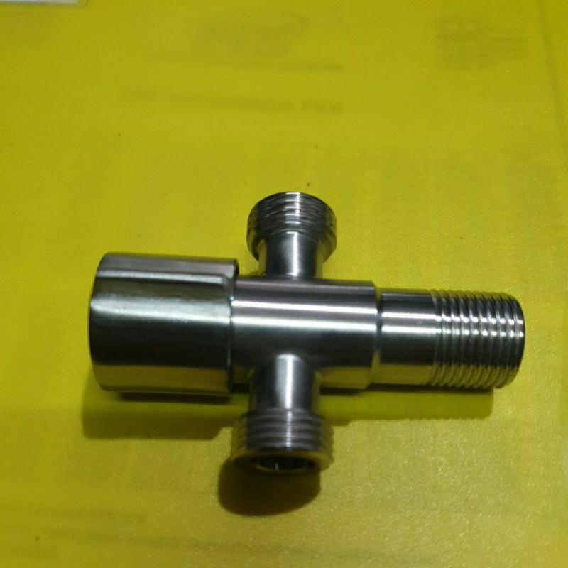 kran double closet merk onda ukuran 1/2"
