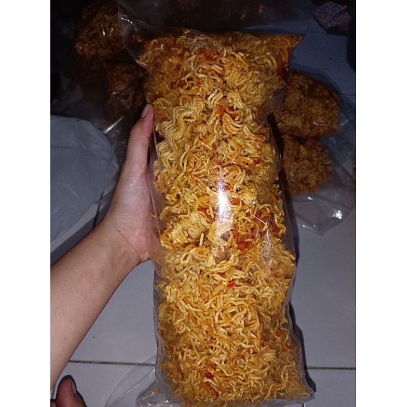 

MIE JADUL pedas asin 250gr