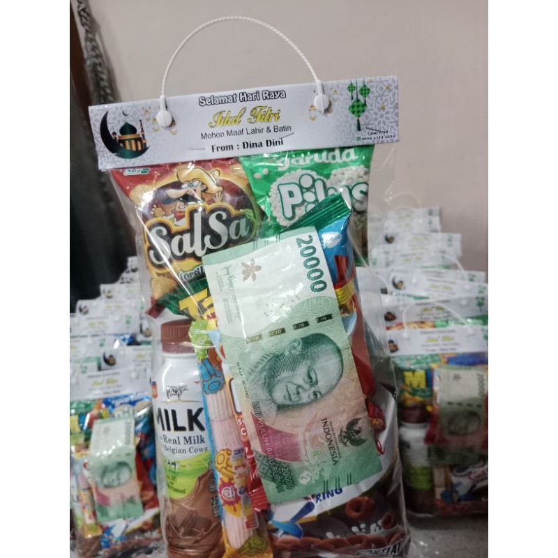 

paket snack ultah, khitan, hampers lebaran murah berkualitas