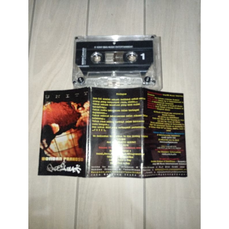 kaset pita bondan fade to black unity