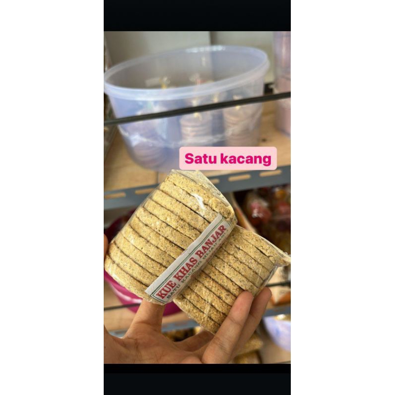 

KUE SATU KACANG KHAS BANJAR