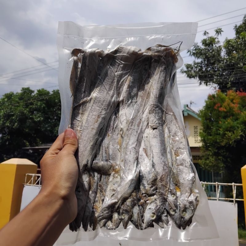 

IKAN ASIN LAYUR KERING 500 GRAM