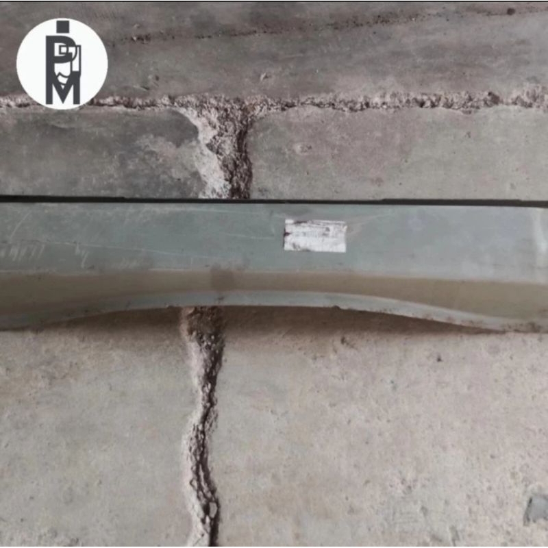 PLAT DUDUKAN BAGASI BELAKANG KIJANG KAPSUL