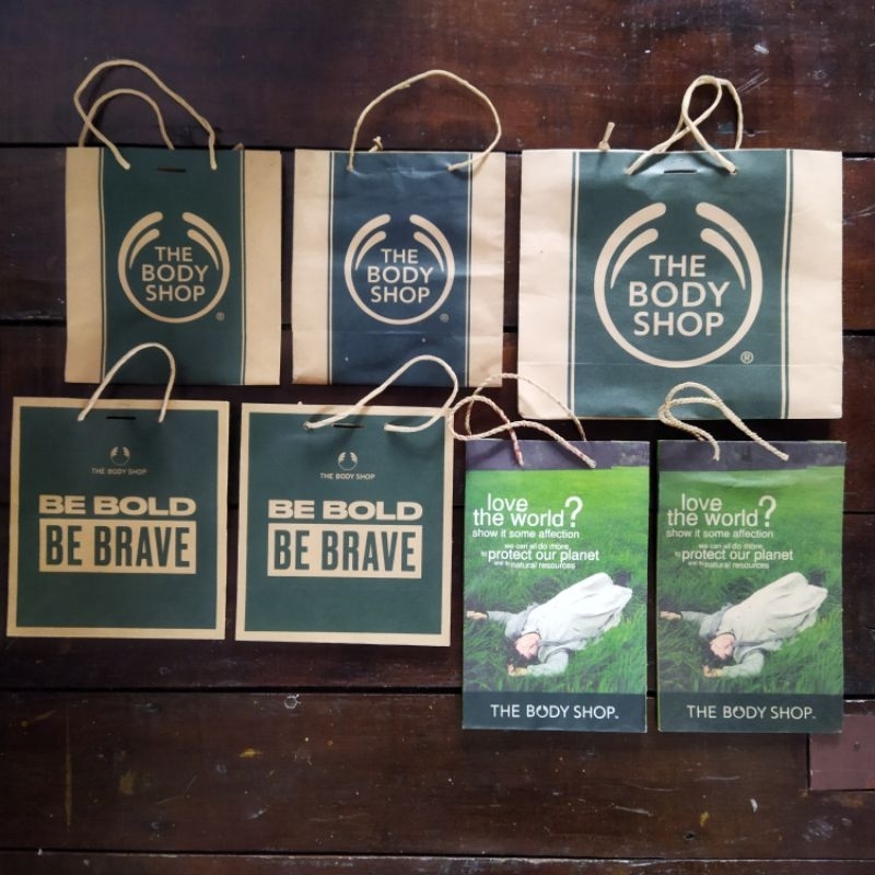 

Kantong Tas Belanja Shopping Paper Bag Original Body Shop