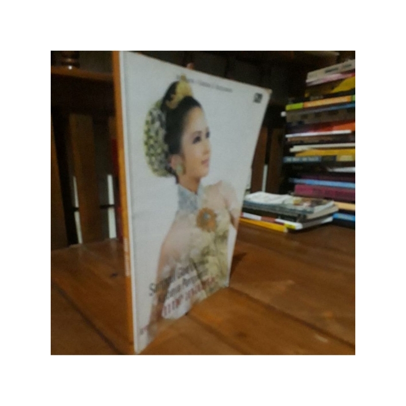 SANGGUL GLAMOR UNTUK KEBAYA PENGANTIN_ANNEAVANTIE