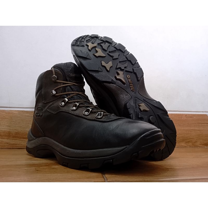 sepatu outdoor boots Hi-tec waterproof