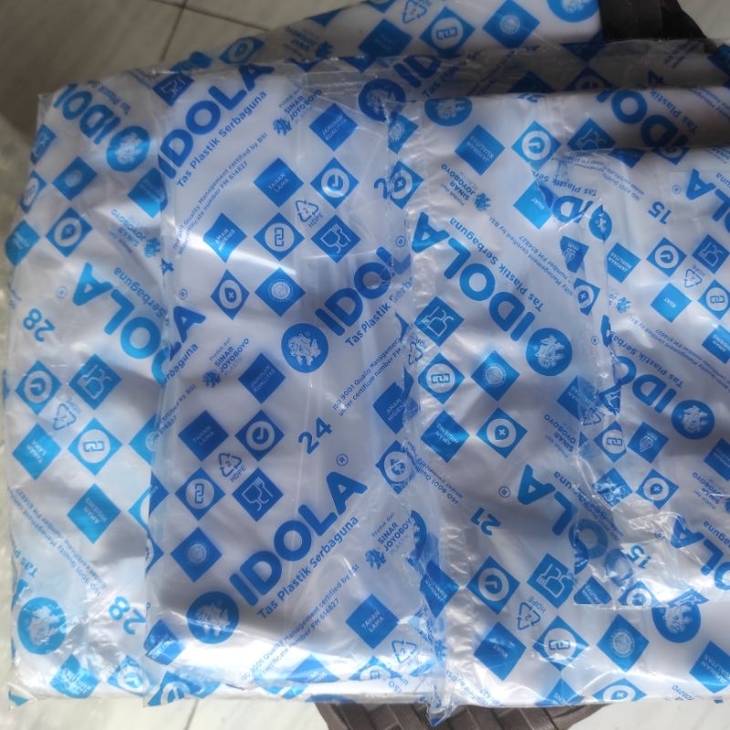 Kantong Kresek Idola Plastik Bening Transparan HDPE ukuran 15 21 24 28