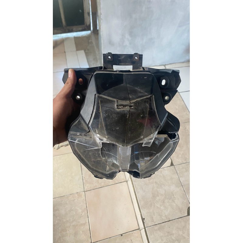headlamp xabre minus kaca mika pecah