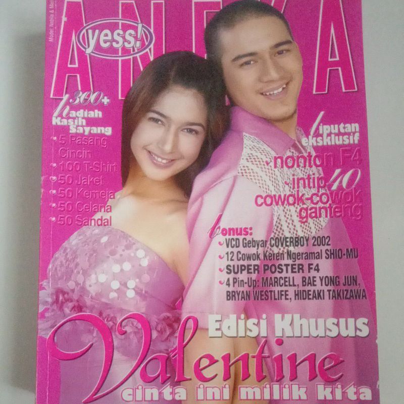 Majalah Aneka Tahun 2003 Cover Mario Santa Michael Lawalata