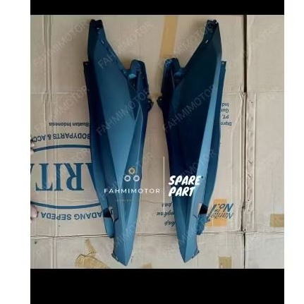 Body Belakang kanan kiri Vario 125-150 LED lama old 2015-2017 Biru doff matte
