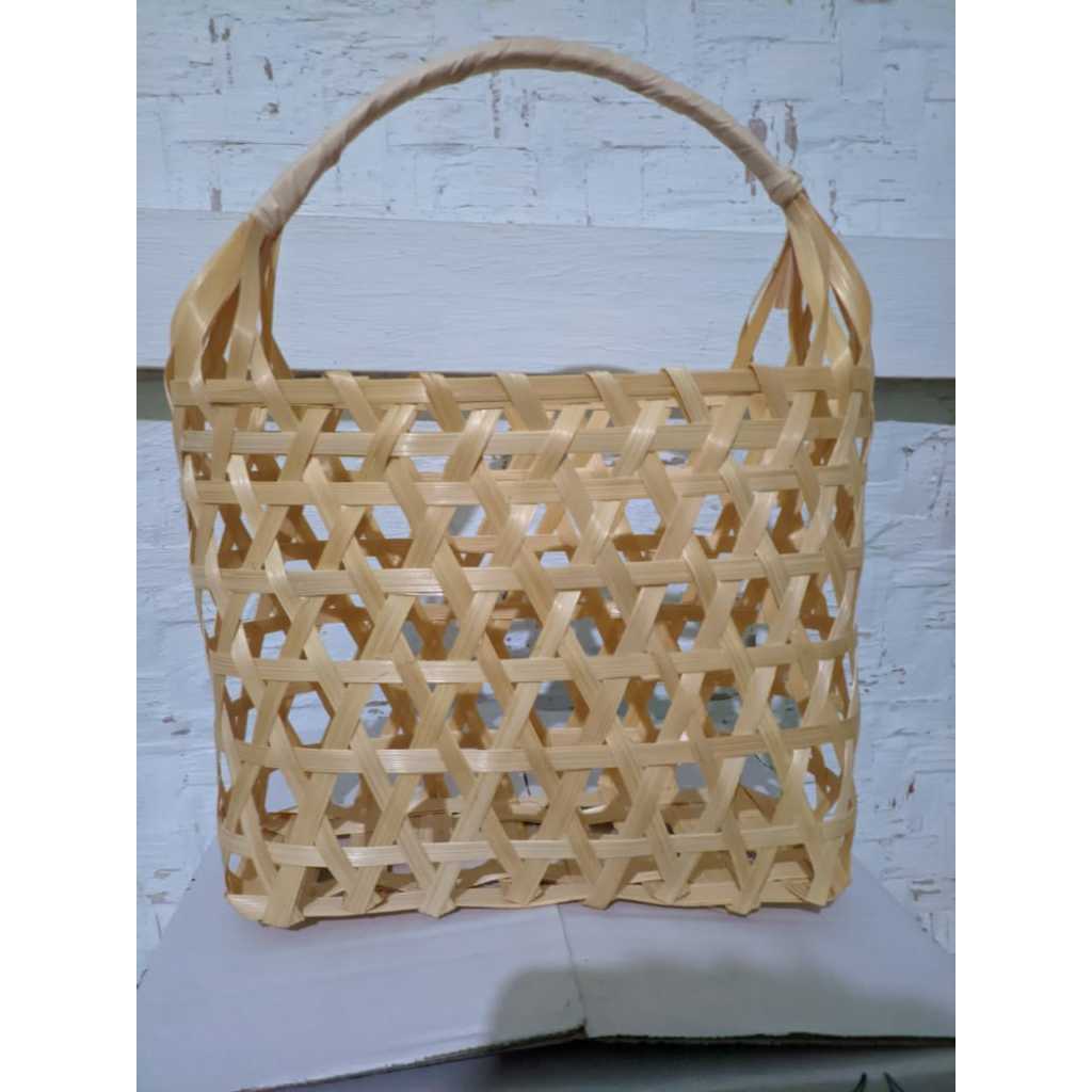 Tas keranjang anyaman bambu keranjang hampers natural termurah