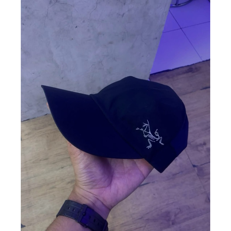 Topi Arcteryx Calvus Cup