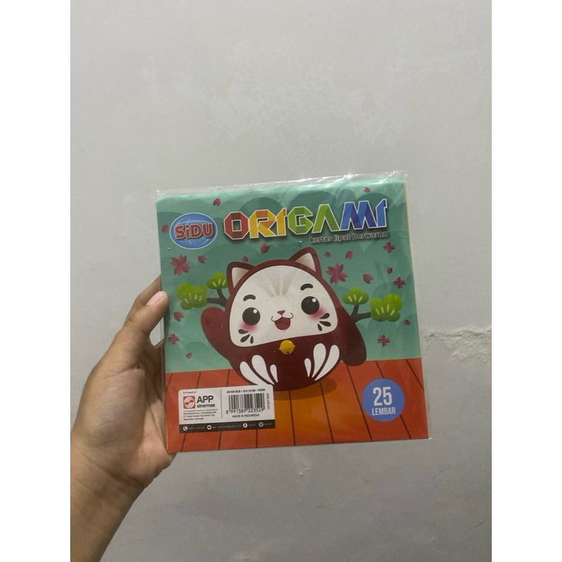 

ORIGAMI / KERTAS LIPAT SIDU WARNA 16CM X 16CM (ISI 25 LEMBAR) MURAH