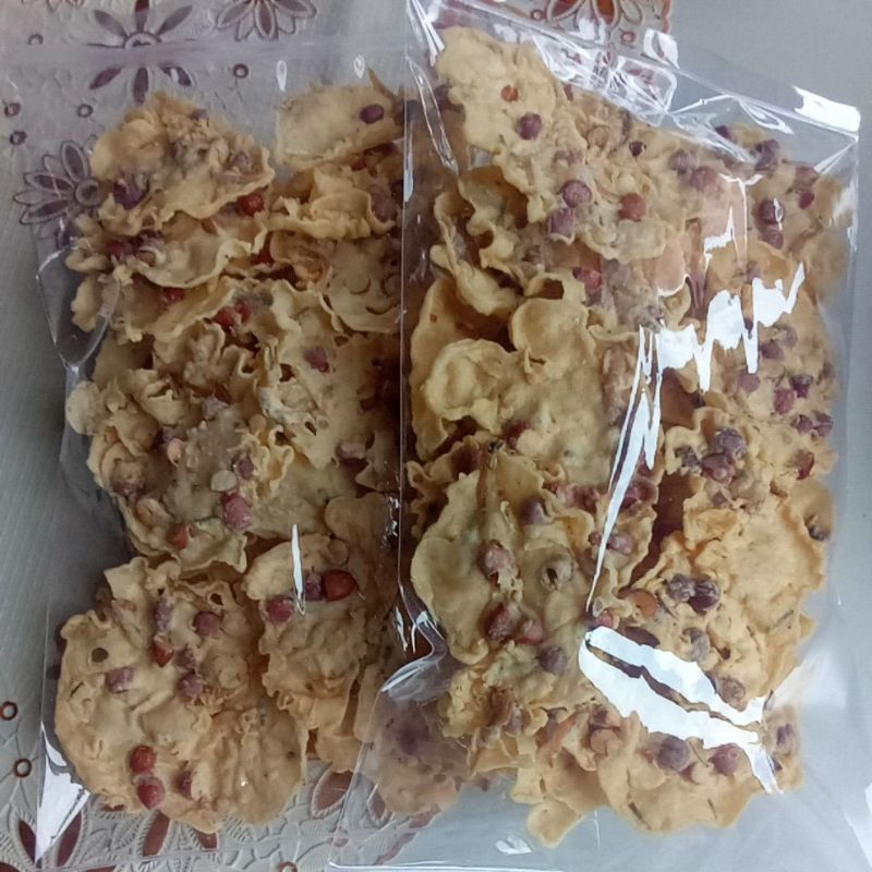 

Peyek kacang