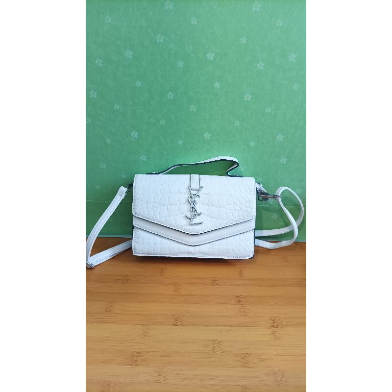 [preloved] Tas Wanita warna putih