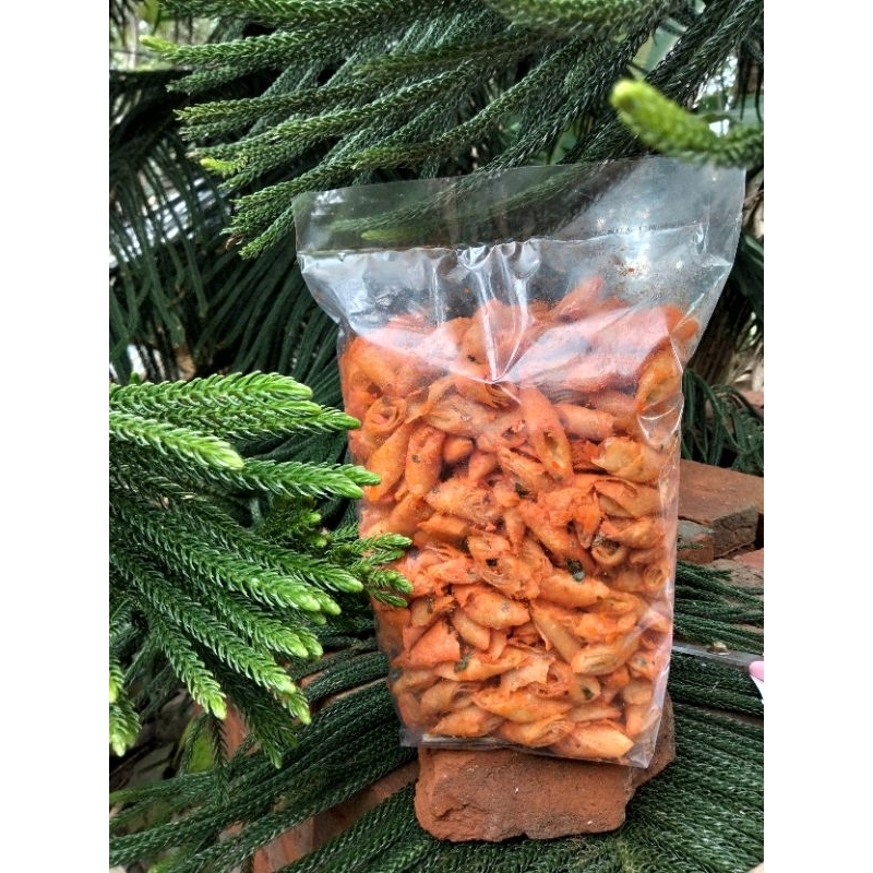 

KRIPIK KULPI Pedas DAUN JERUK || Kulit Lumpia || Kripik pedas daun jeruk || Khas KEBUMEN