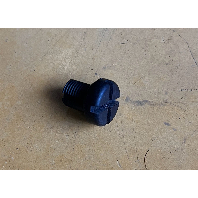 tutup bleeding radiator bmw e30