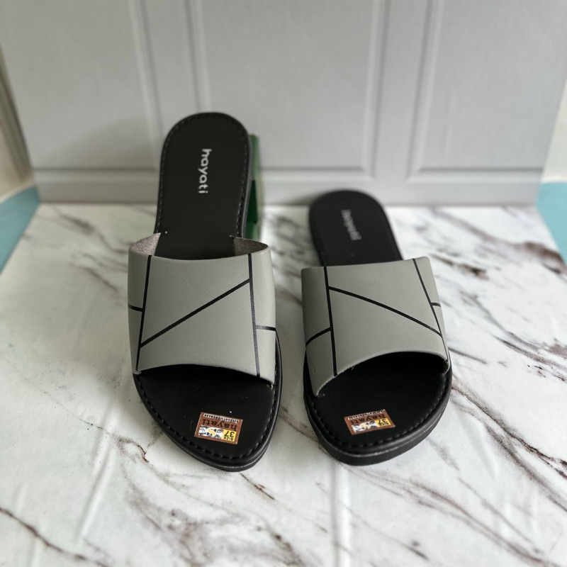 Sandal hayati slop cwe sandal simpel sandal karet mentah sandal hayati sukabumi