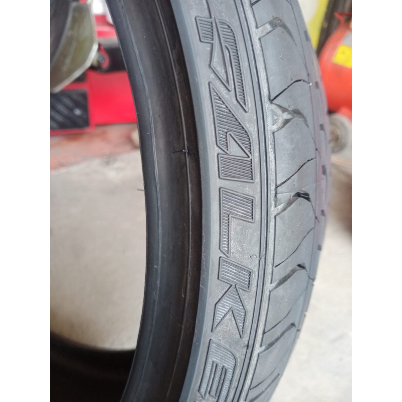 FALKEN ZIEX ZE522 215/35 R18 COPOTAN SECOND BEKAS BAN MOBIL VELG LEBAR