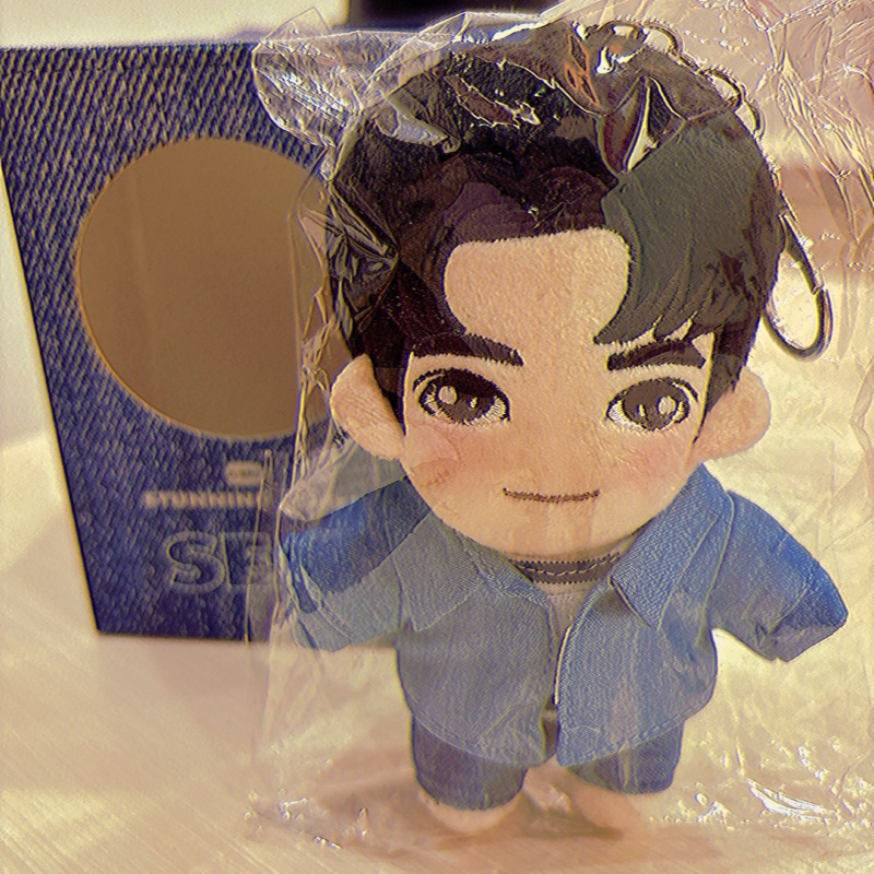 [OFFICIAL GMMTV] SEA TAWINAN DOLL KEYCHAIN - STUNNING SERIES