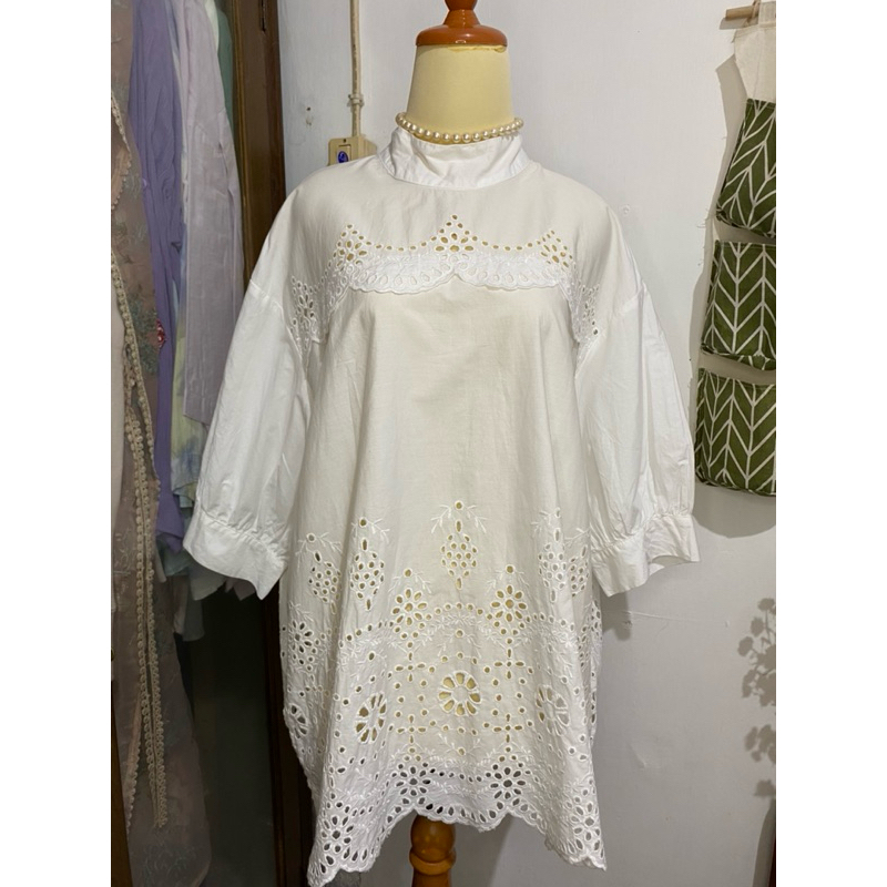 Zara atasan putih katbol katun big size jumbo like new tunik