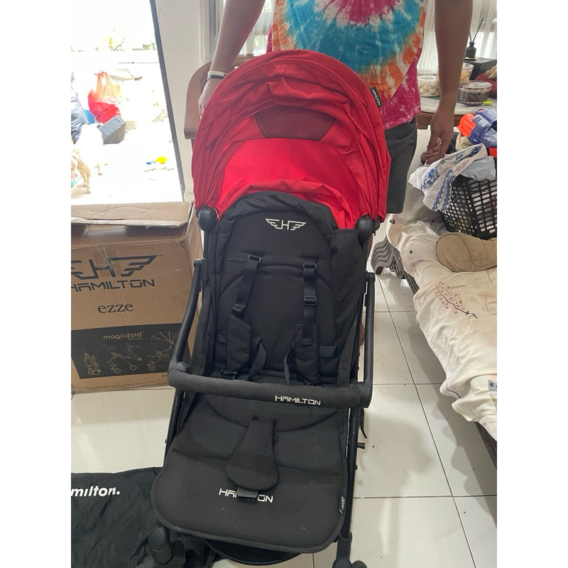 Stroller Hamilton Ezze Magicfold  RED - PRELOVED