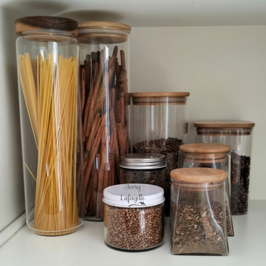 Herbs and Spices Glass Jars Metal/Bamboo/ Wooden Lid