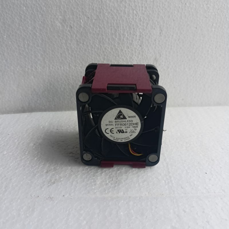 fan dc brushless high speed 6cm 12V 3.30A