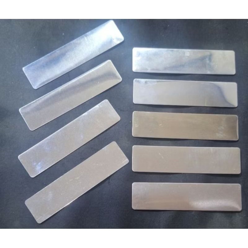 

Name tag nama dada bahan stainless steel miror ukuran 0,4mm x 1,5cm x 6cm