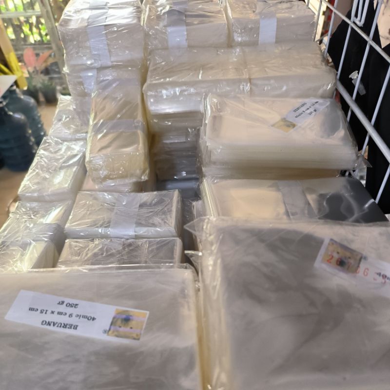 

Plastik OPP kaca tebal / Card Sefty / Plastik Souvenir (Ecer)