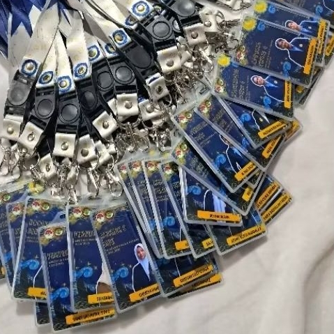 

ID CARD SAJA | TANPA LANYARD | TANPA CASE | desain id card bisa request sesuai permintaan