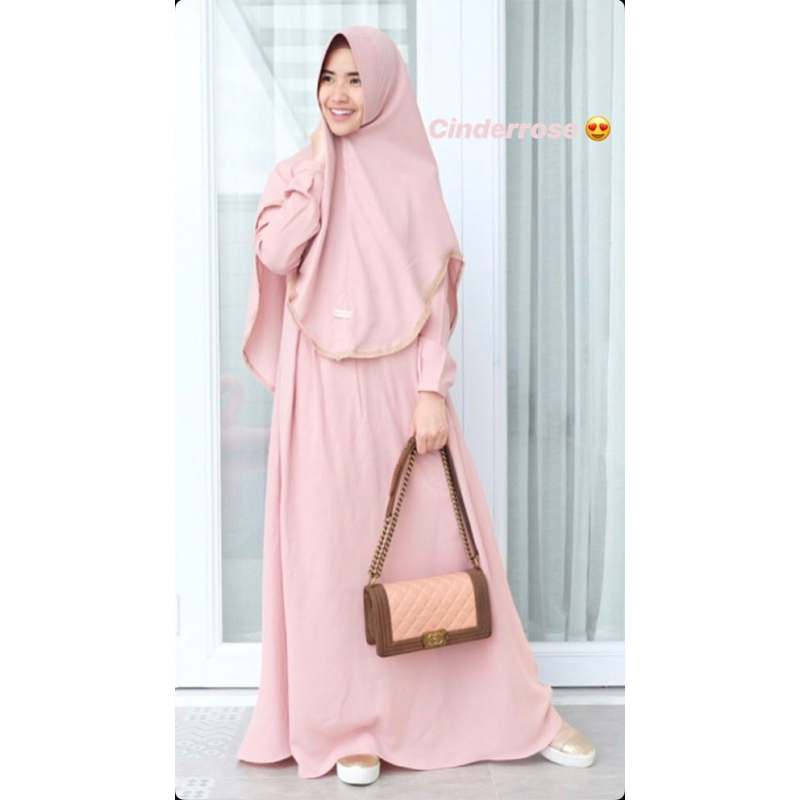 Preloved sabrina dress atelier angelina Cinderose size Xs