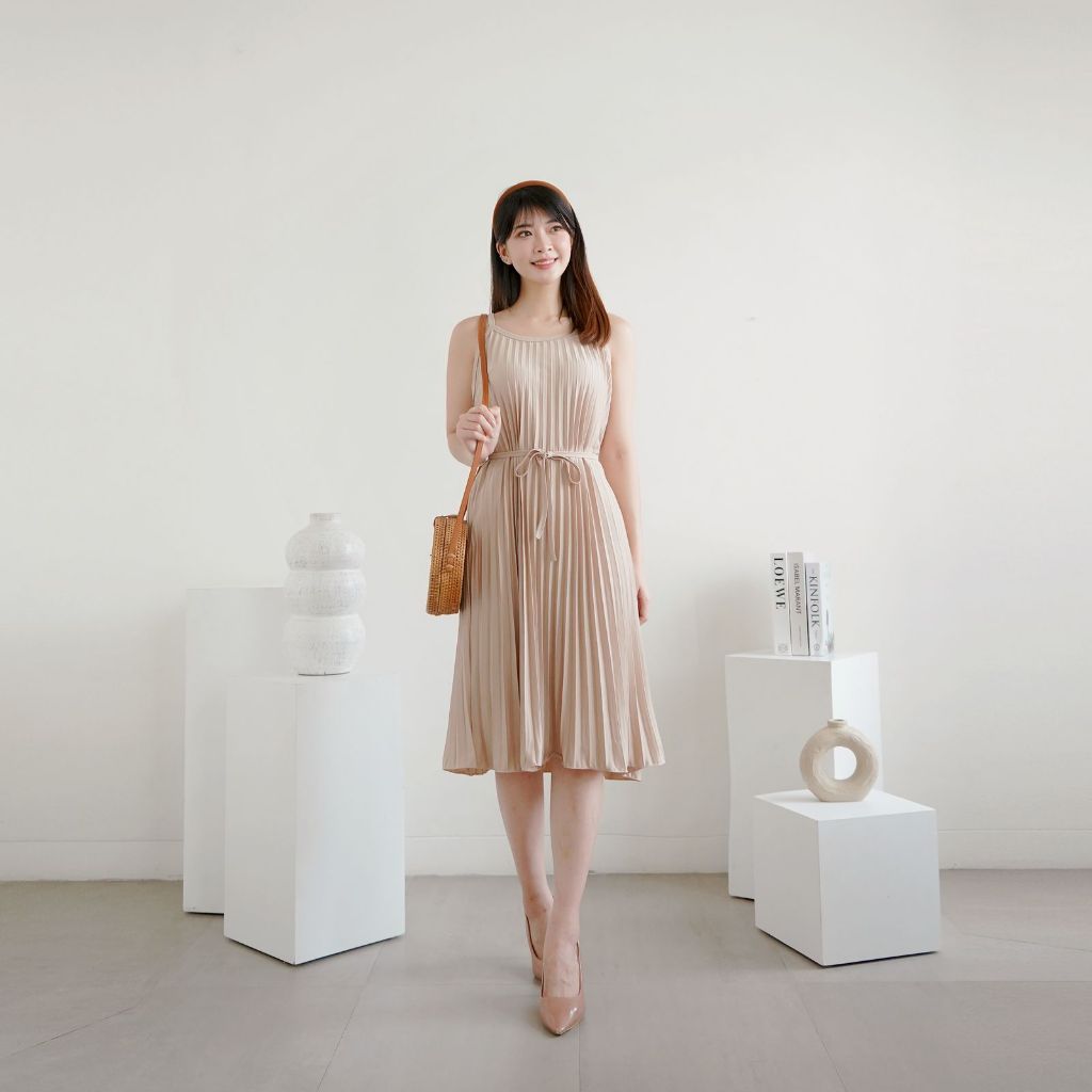 Dress Plisket Midi / Dress Plisket Wanita / Pleated Dress Midi