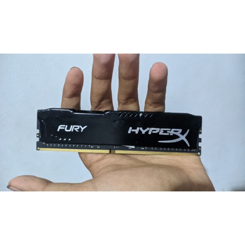 Kingston fury hyperx 16GB 2666 DDR4