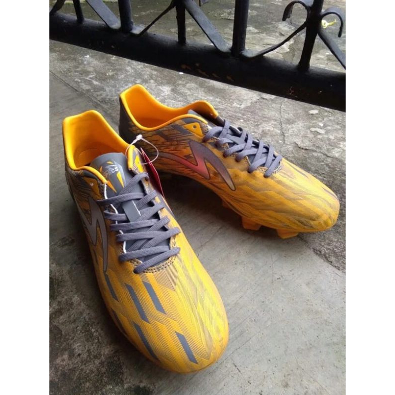 SEPATU BOLA SPECS ACCELATOR LIGHTSPEED II PRE FG Sepatu sepak bola premi original