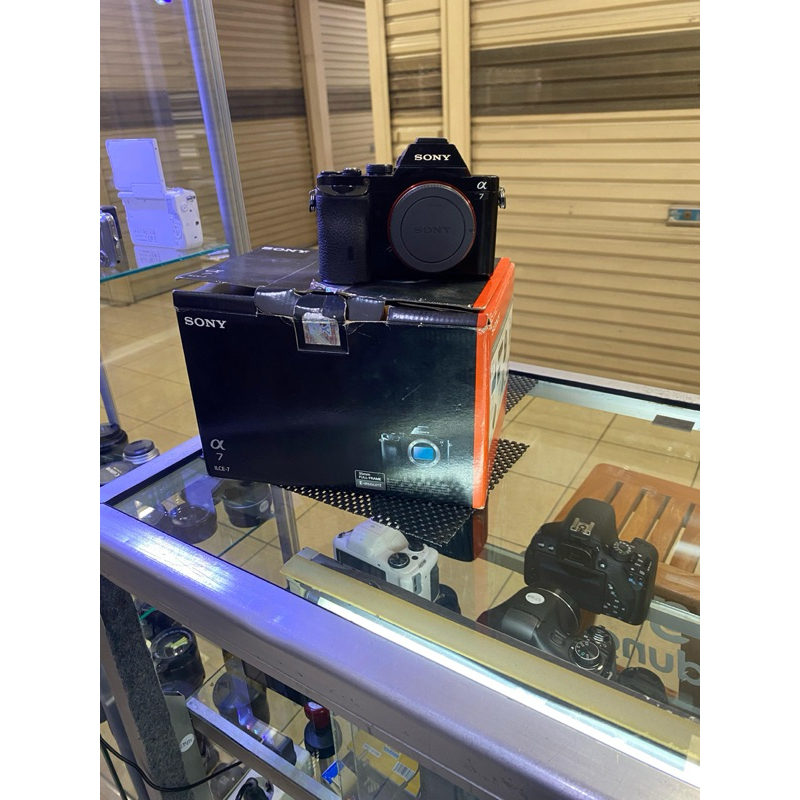 SONY A7 CLASSIC MURAH (BODY ONLY)