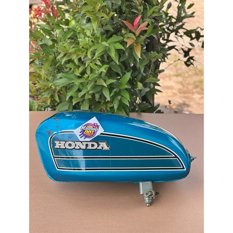 tangki cb125 versi Us cat ori gastank cb125 cet ori biru versi Us