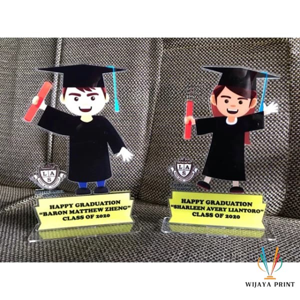 Plakat Wisuda Murah Akrilik