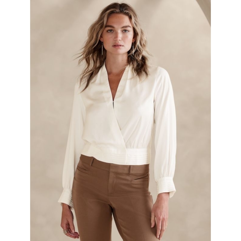 Blouse Lengan Panjang Model Wrap | Satin | Ivory | XS | Kode BR