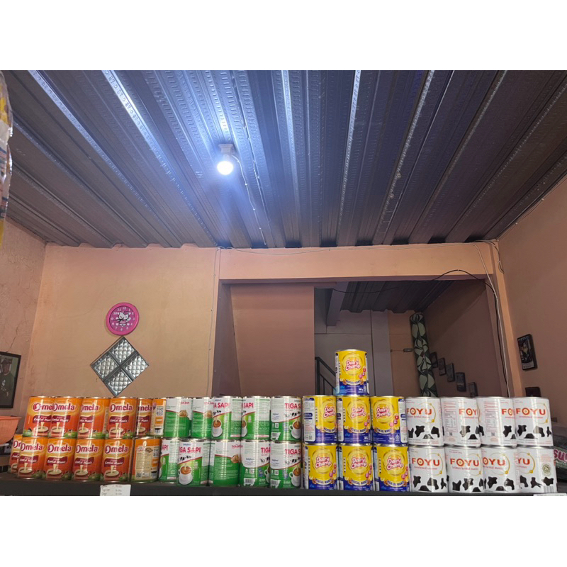 

Susu Kalengan Berbagai macam (omela,tiga sapi,foyu,dairy camp)