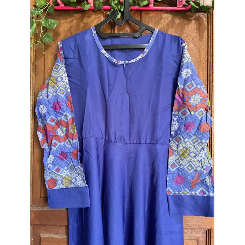 preloved Gamis wanita warna biru navy